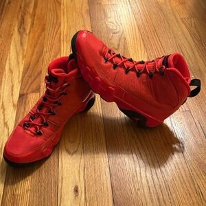 Air Jordon 9 Chili Red. Men’s Sz 9.5. EUC.